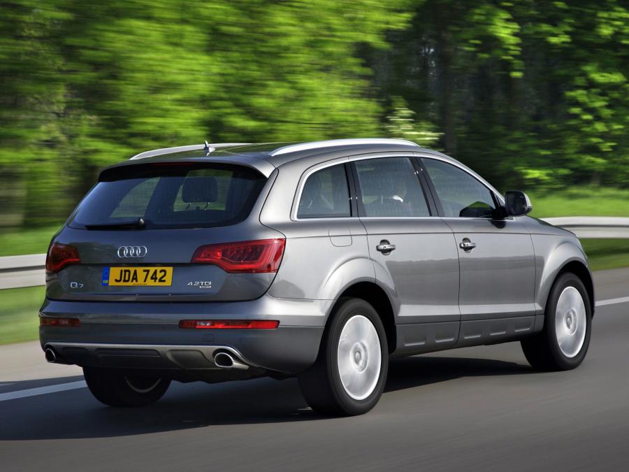  Audi Q7 3.0 TDI Quattro (4L) 2009 года  (UK) (фото 2 из 13)